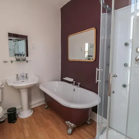 Stanton House - Abbey View, Flat 3 Apartman Whitby