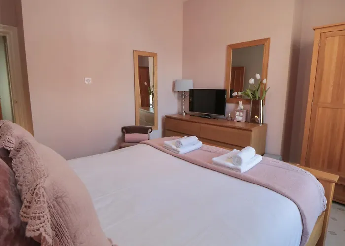 Stanton House - Abbey View, Flat 3 Apartament *