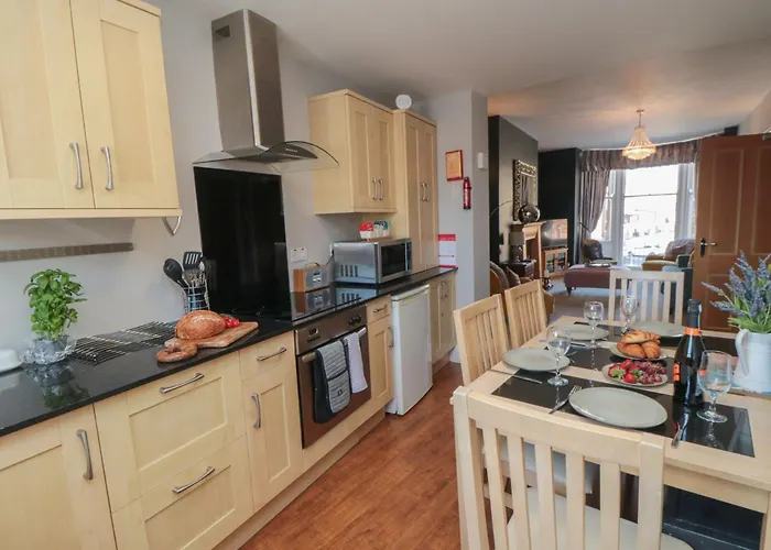 Stanton House - Abbey View, Flat 3 Apartament